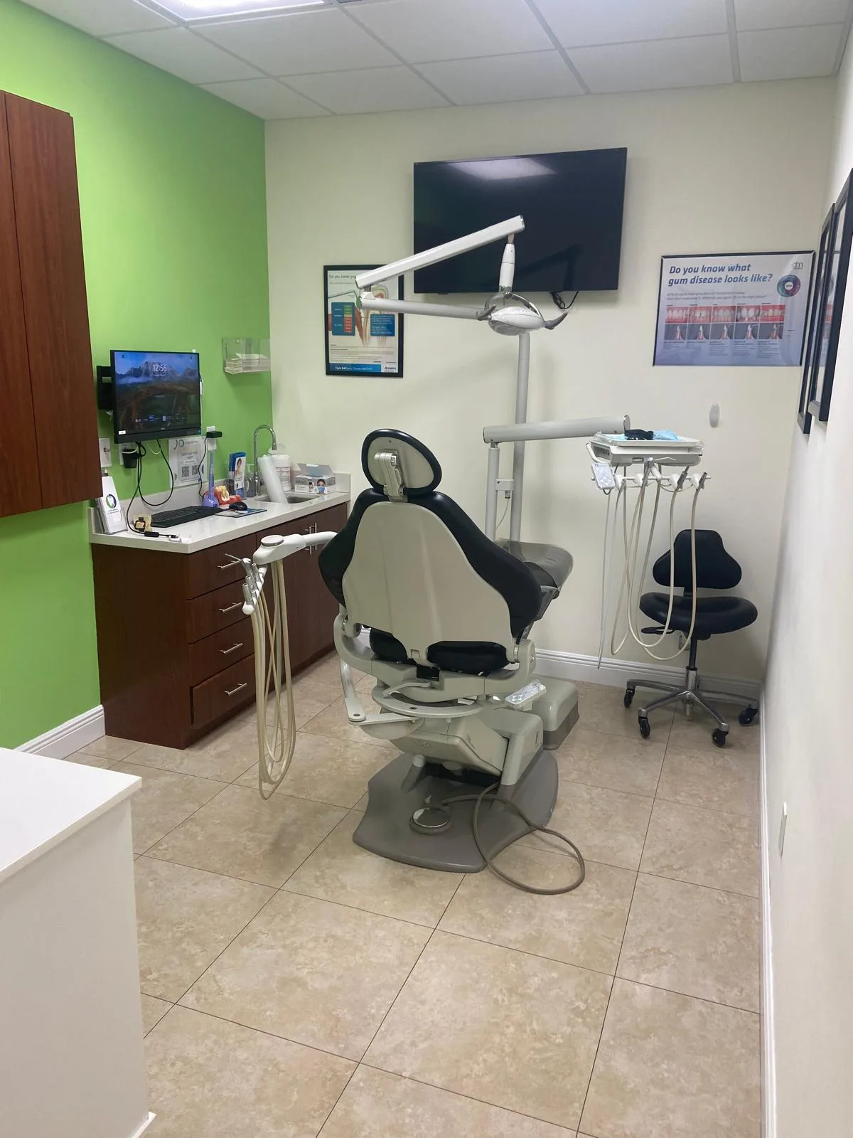 Dental operatory cleaned and disinfected between patients